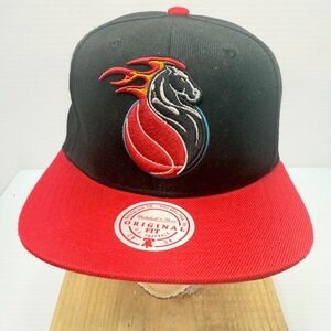 Mitchell & Ness Snapback Hat NBA Basketball Horse Logo Black Red‎